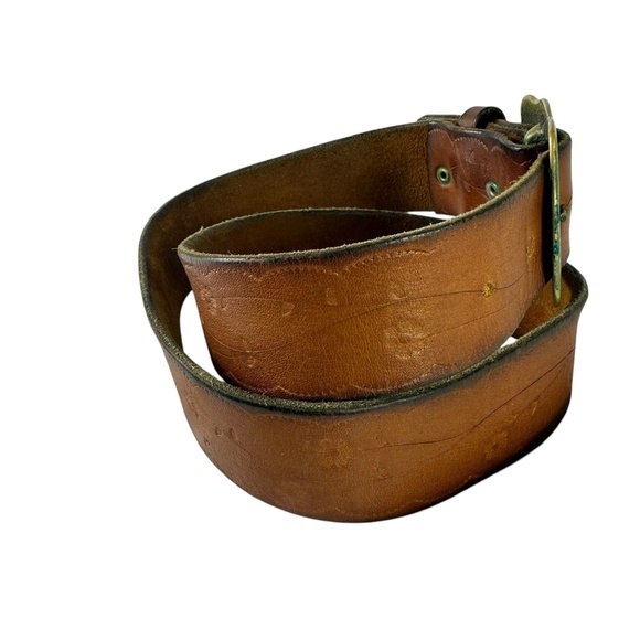 True Vintage Tan Genuine Leather Floral Pattern Belt Unisex 34 main image 9